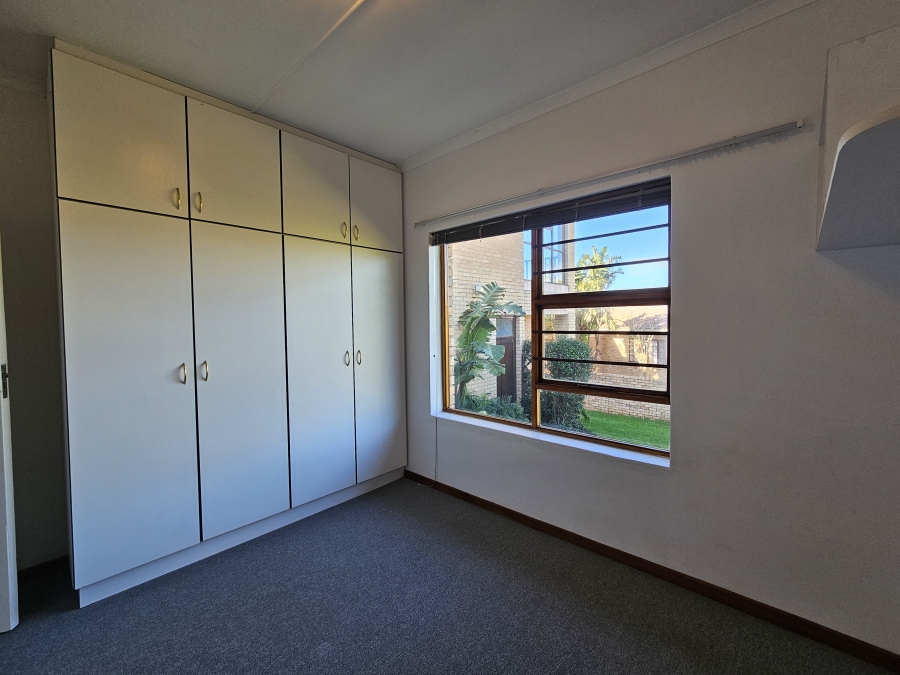 3 Bedroom Property for Sale in Wavecrest Eastern Cape